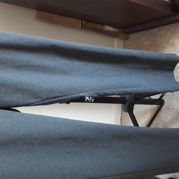 Reitman's Grey Patterned Dress Pants - 12 Petite - Picture 2 of 9